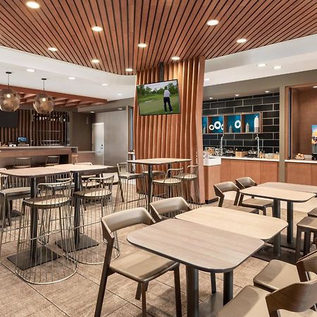Springhill Suites By Marriott Milwaukee West/Wauwatosa Εξωτερικό φωτογραφία